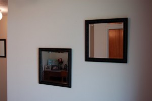 2 small mirrors